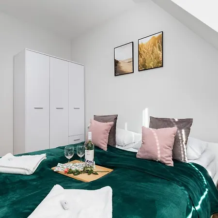 Podczele Seashore & Jacuzzi With Parking By Renters 3* Kolobřeh