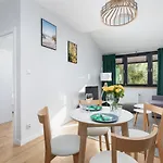 Podczele Seashore & Jacuzzi With Parking By Renters 3*