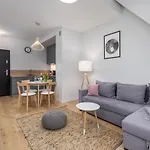Podczele Seashore & Jacuzzi With Parking By Renters 3* Колобжег