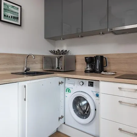 شقة فندقية Podczele Seashore & Jacuzzi With Parking By Renters كولوبرزيغ