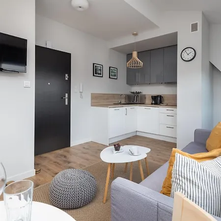 Podczele Seashore & Jacuzzi With Parking By Renters 3*