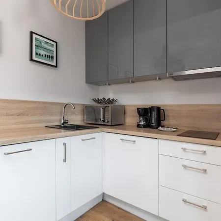 شقة فندقية Podczele Seashore & Jacuzzi With Parking By Renters 3*