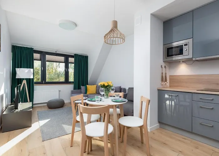 Podczele Seashore & Jacuzzi With Parking By Renters Kolobrzeg