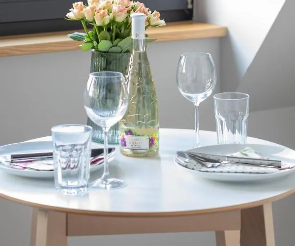 Aparthotel Podczele Seashore & Jacuzzi With Parking By Renters