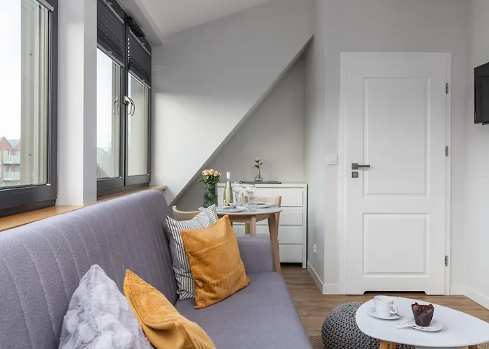 Aparthotel Podczele Seashore & Jacuzzi With Parking By Renters