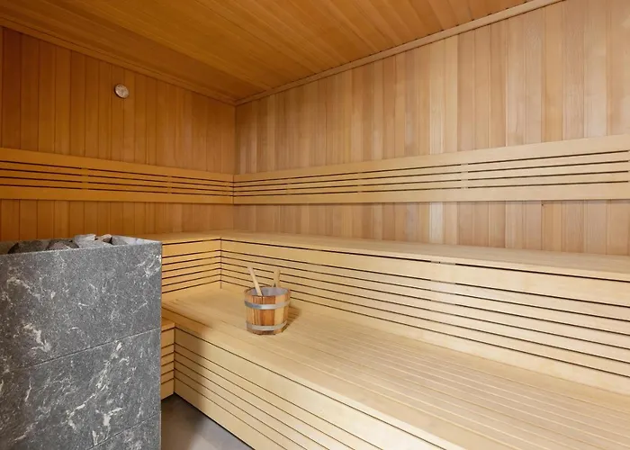 Podczele Seashore & Jacuzzi With Parking By Renters Aparthotel 3*